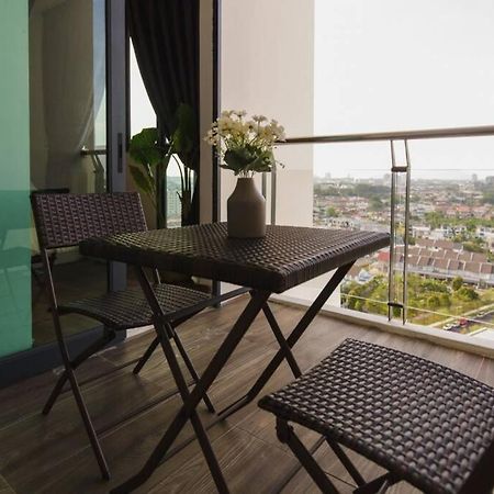 Jazz Suites 1 Vivacity Kuching Buitenkant foto