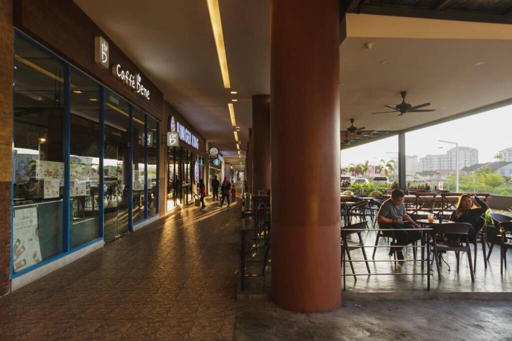 Jazz Suites 1 Vivacity Kuching Buitenkant foto